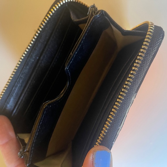 Tahari orange and blue small zippered wallet travel passport - Picture 15 of 16